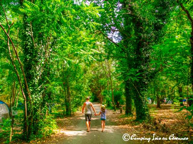 Photo Camping St julien de la nef Isis en cvennes