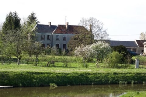 Photo Bed and breakfast Vieilles-maisons Chambre d'htes  le grignon