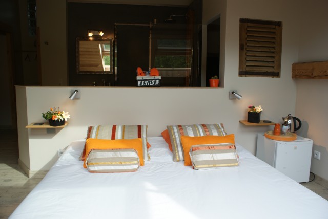 Photo Bed and breakfast Echenevex Aube du bonheur