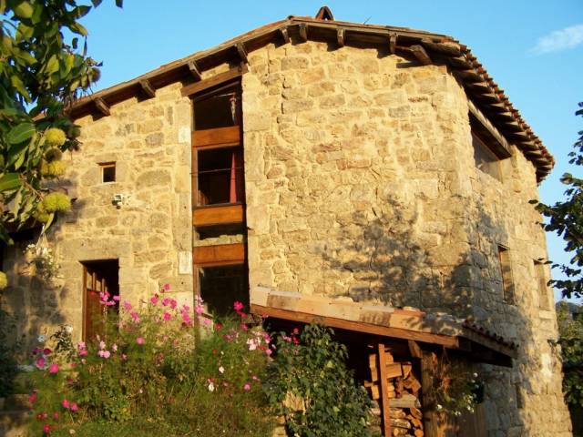 Photo Vakantiewoningen Gluiras Location vacances en ardèche : gîte...
