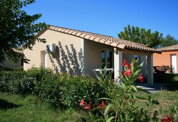Photo Vakantiewoningen Grospierres Domaine des garrigues